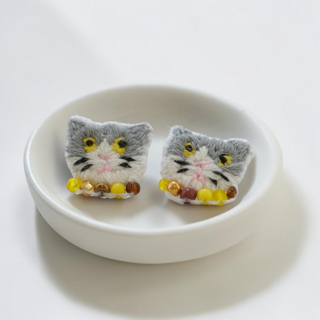 Cat Tom Earrings