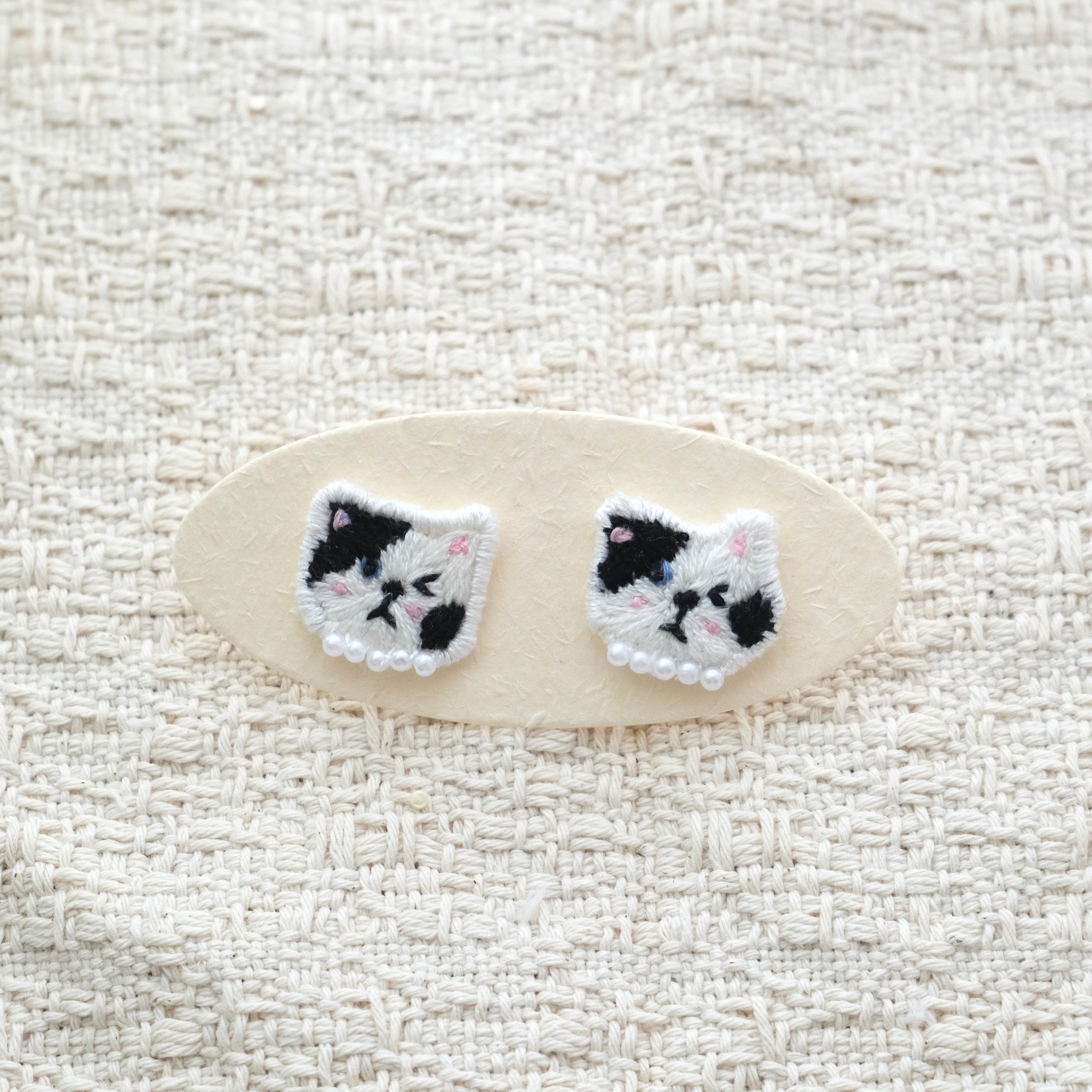 Winky Cat